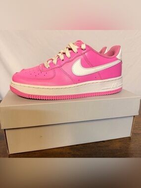 Nike Air Force 1 Low Playful Pink Kids Youth Shoes Sz 4.5 Rare